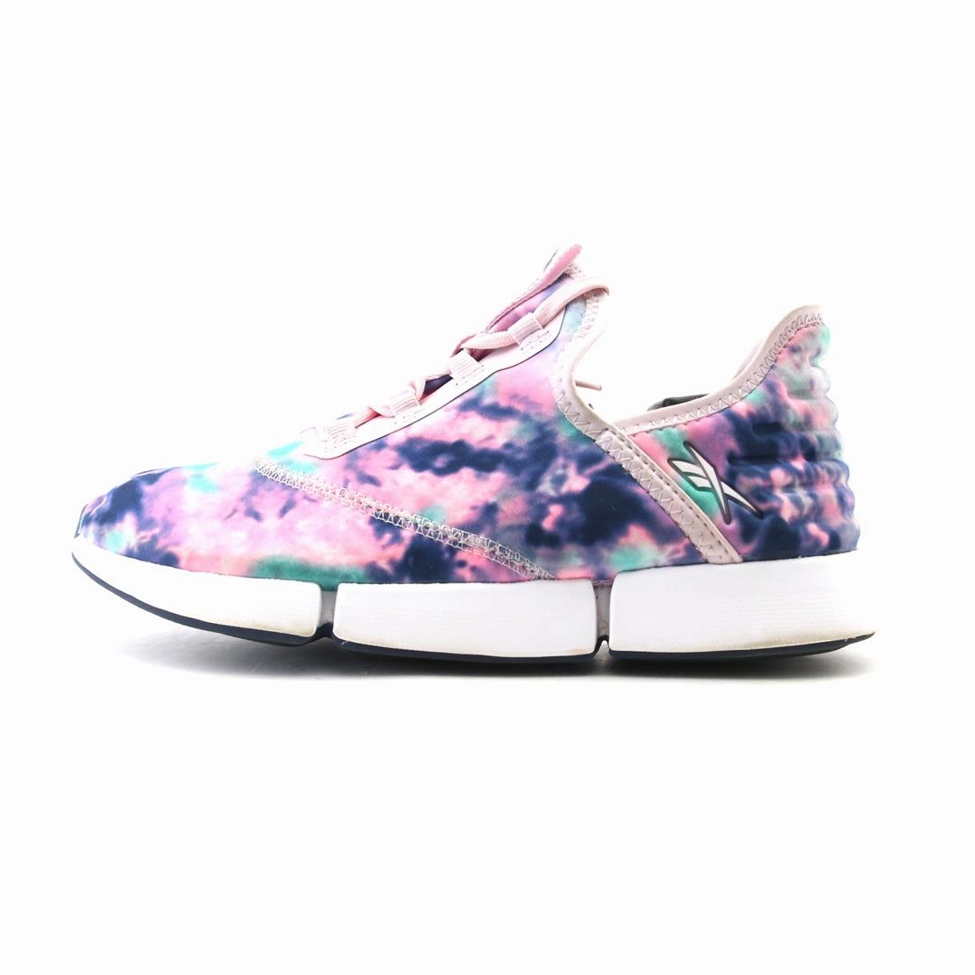 REEBOK DAILYFIT 7 Reebok versatile sport footwear