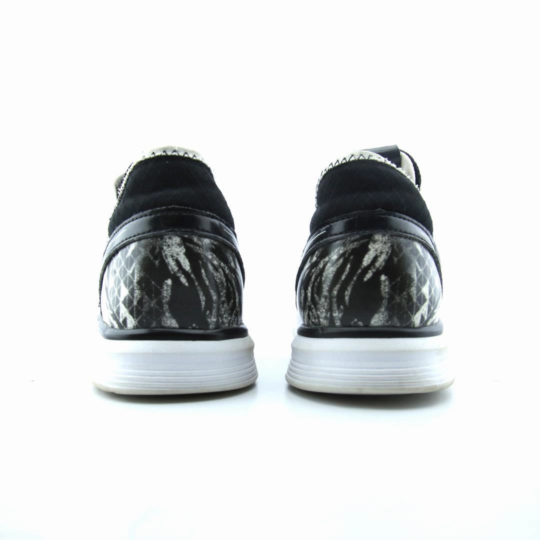 REEBOK DANCE?N SHAKE LOW Reebok athletic footwear visuals