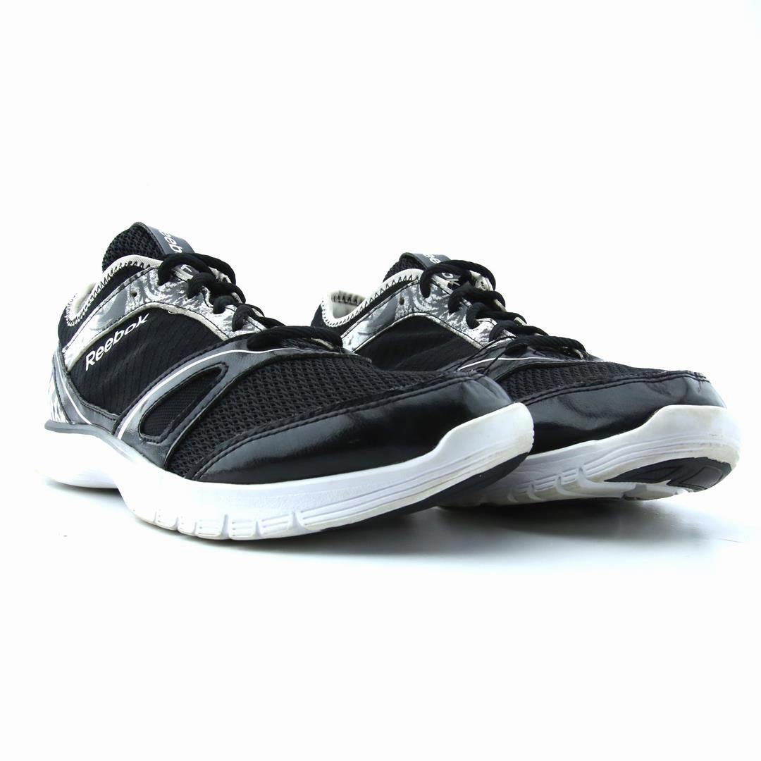 REEBOK DANCE?N SHAKE LOW Reebok athletic footwear visuals