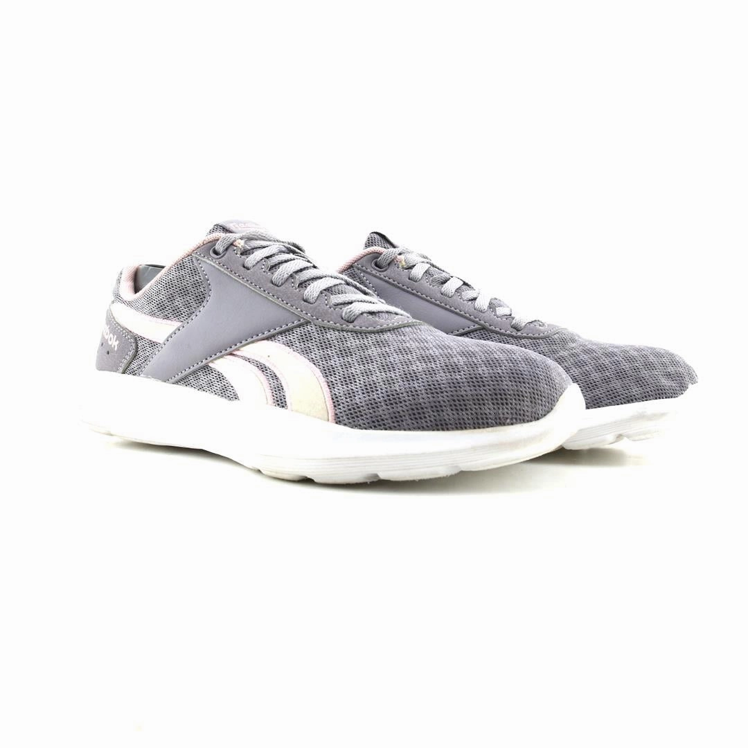REEBOK DART TR 2 Reebok athletic footwear visuals