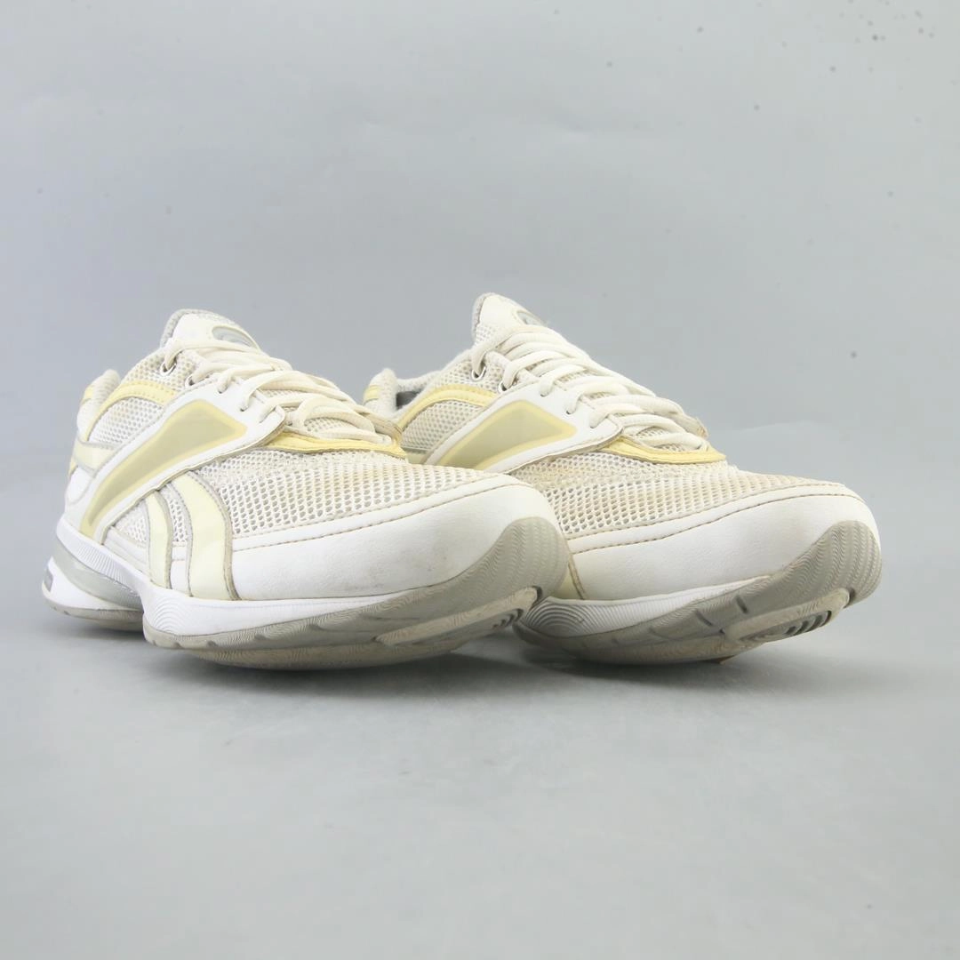 REEBOK EASY TONE Reebok classic shoe shots