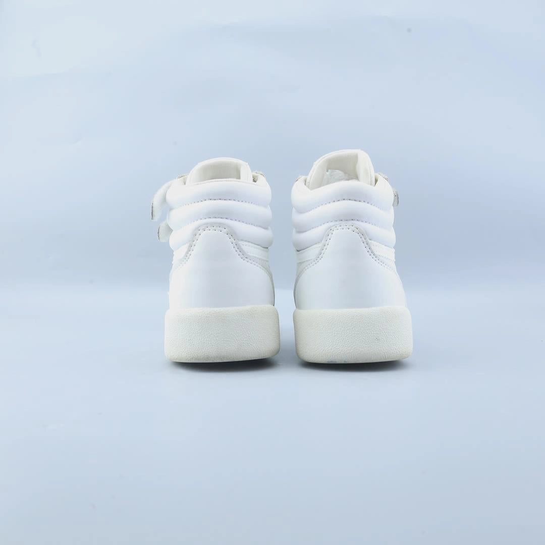 REEBOK FREESTYLE HIGH Reebok classic shoe shots