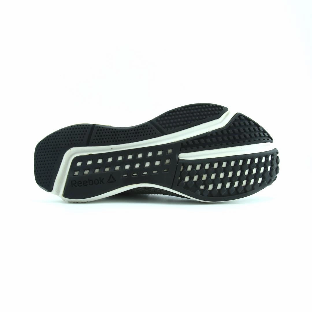 REEBOK FUSION RUN Reebok classic shoe shots
