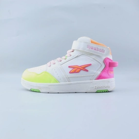 REEBOK LACE UP Reebok classic athletic shoes
