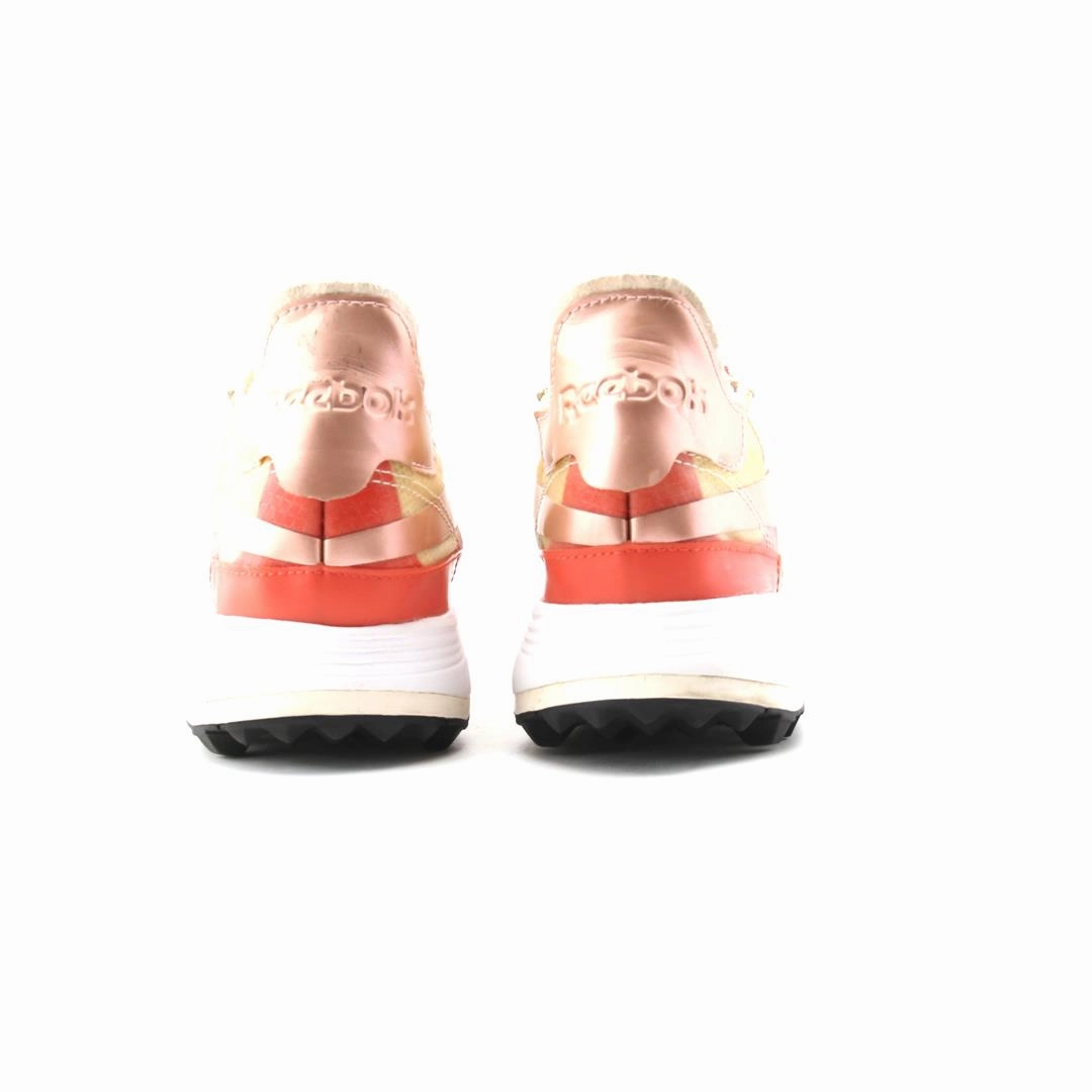 REEBOK  LEGACY 83 Reebok athletic footwear visuals