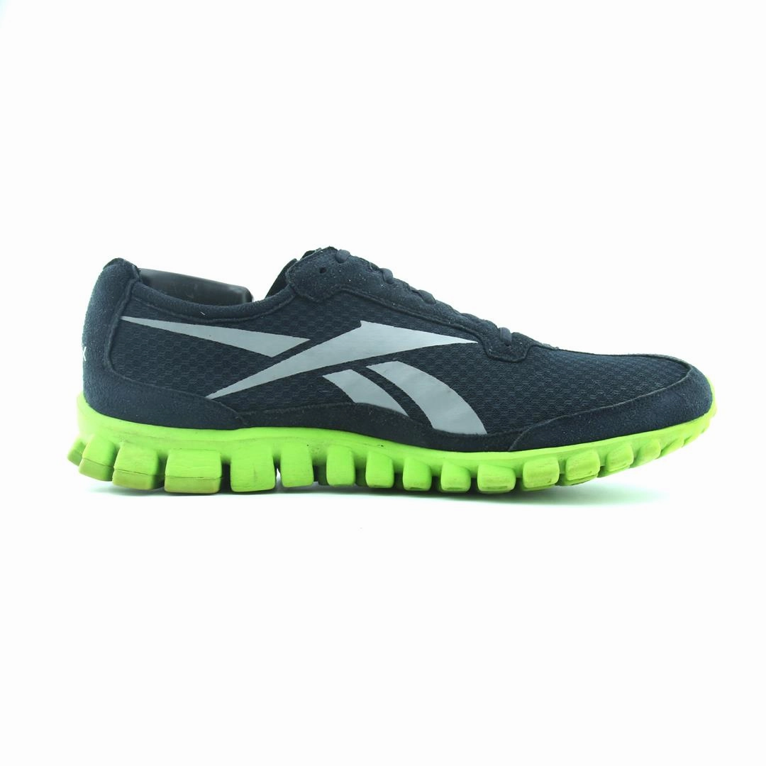 REEBOK REALFLEX Reebok classic shoe shots
