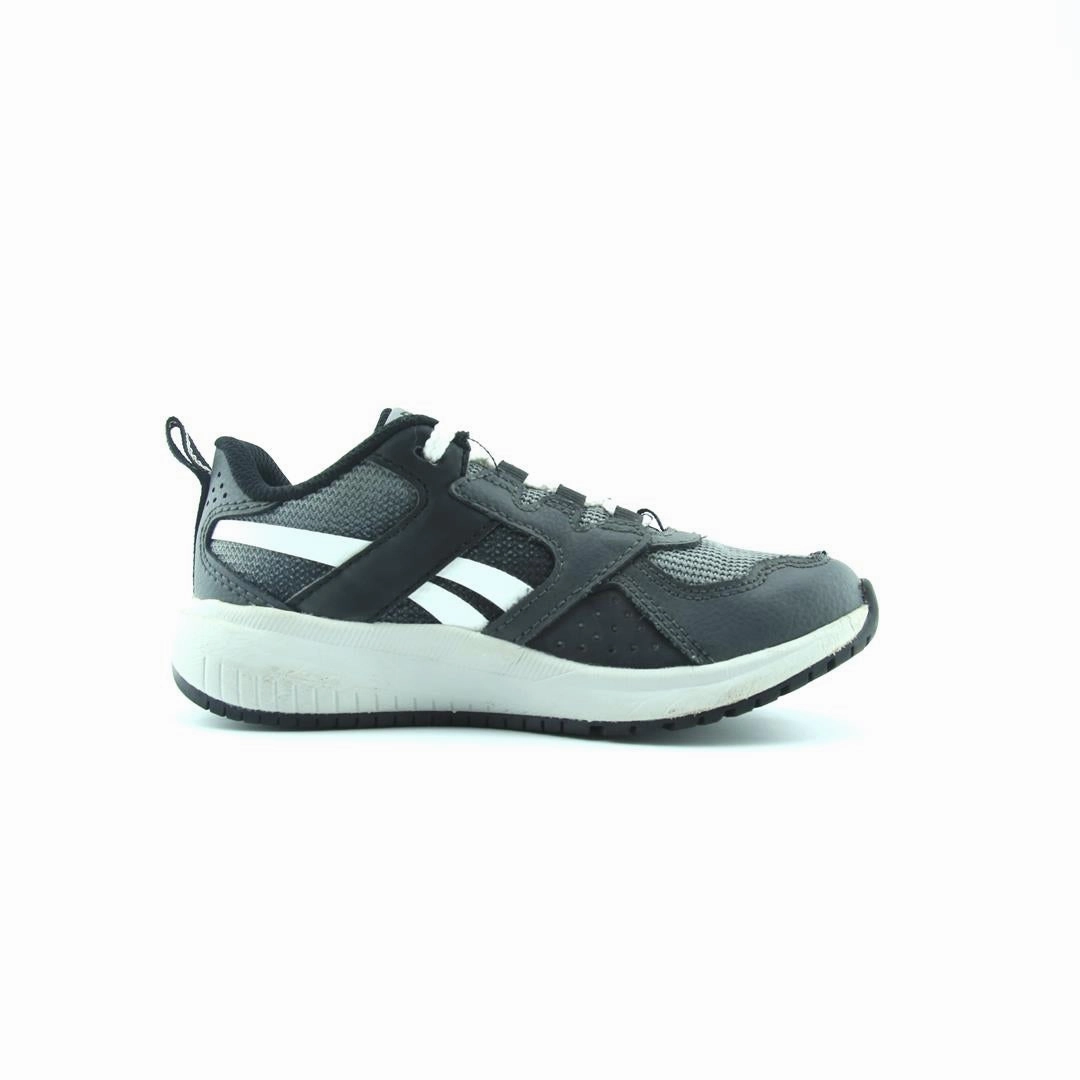 REEBOK ROAD SUPREME 2.0 Reebok classic shoe shots