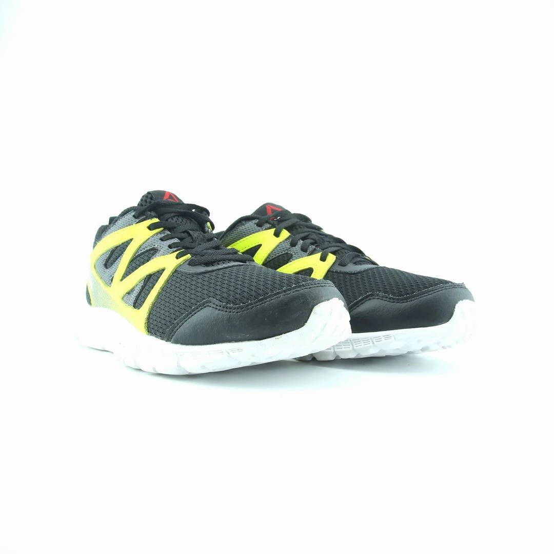 REEBOK RUN SUPREME 2.0 Reebok classic shoe shots