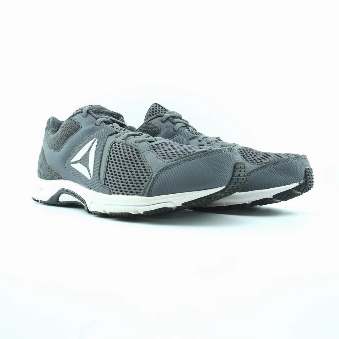 REEBOK RUNNER 2.0 Reebok classic shoe shots