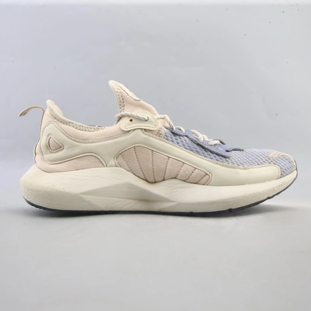 REEBOK SOLE FURY 00 Reebok athletic footwear visuals