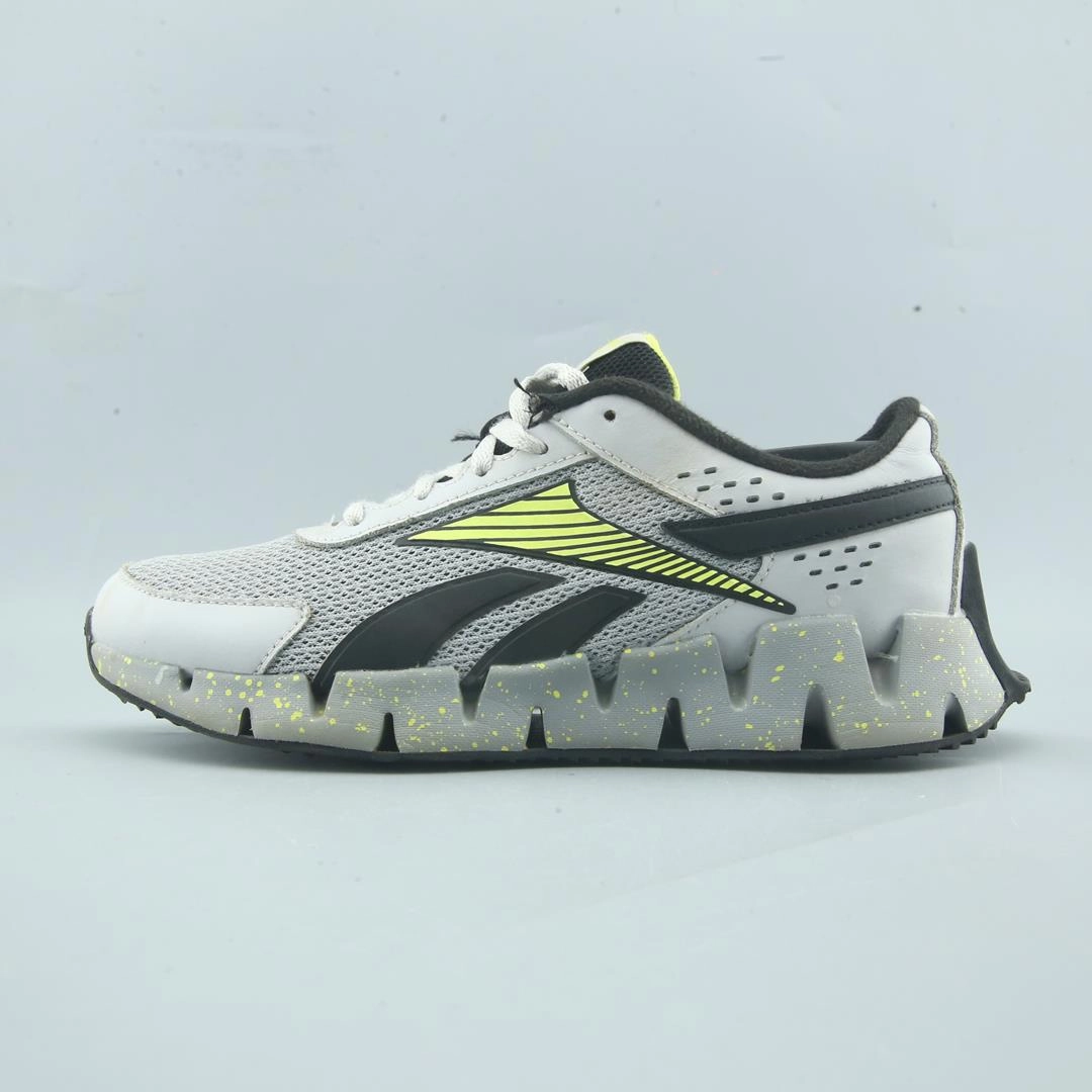 REEBOK  ZIG DYNAMICA 2.0 Reebok classic athletic shoes