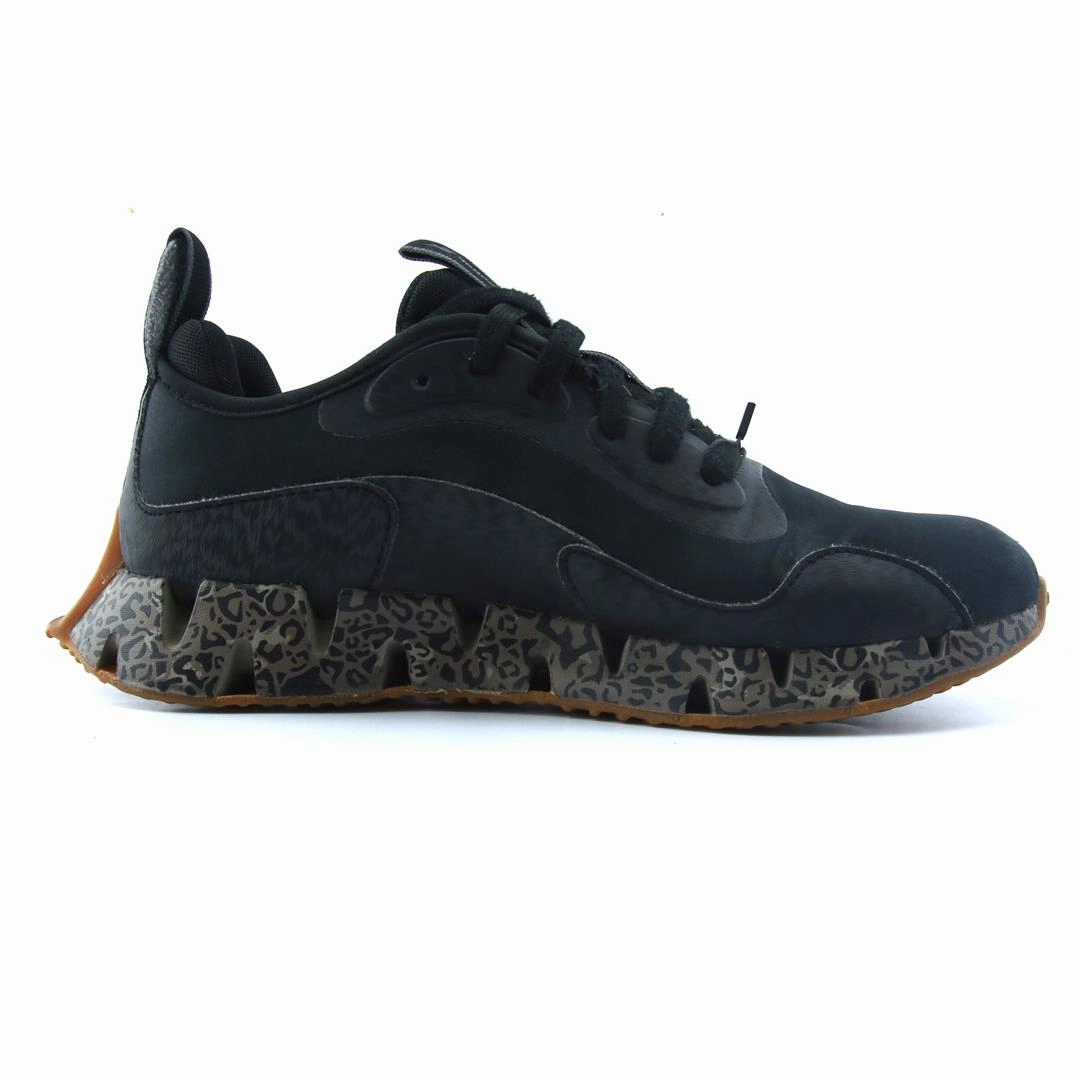 REEBOK ZIG DYNAMICA Reebok athletic footwear visuals