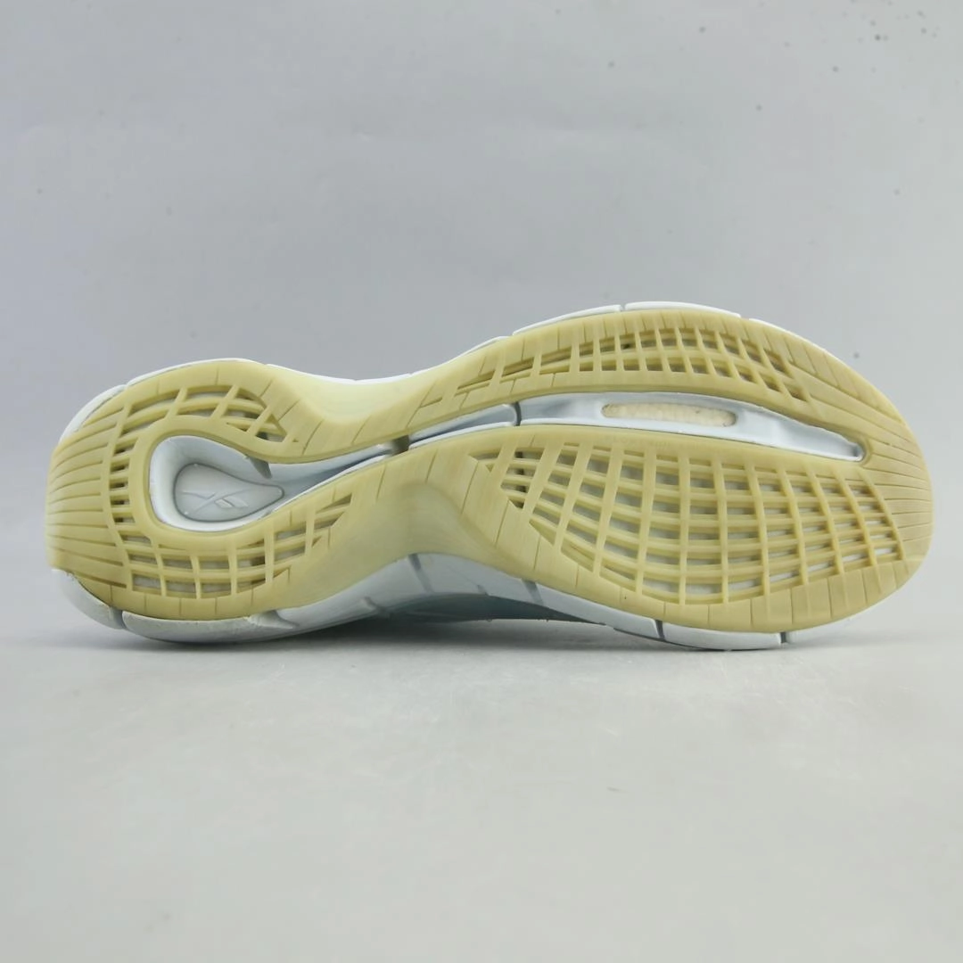 REEBOK ZIG KINETICA Reebok classic shoe shots