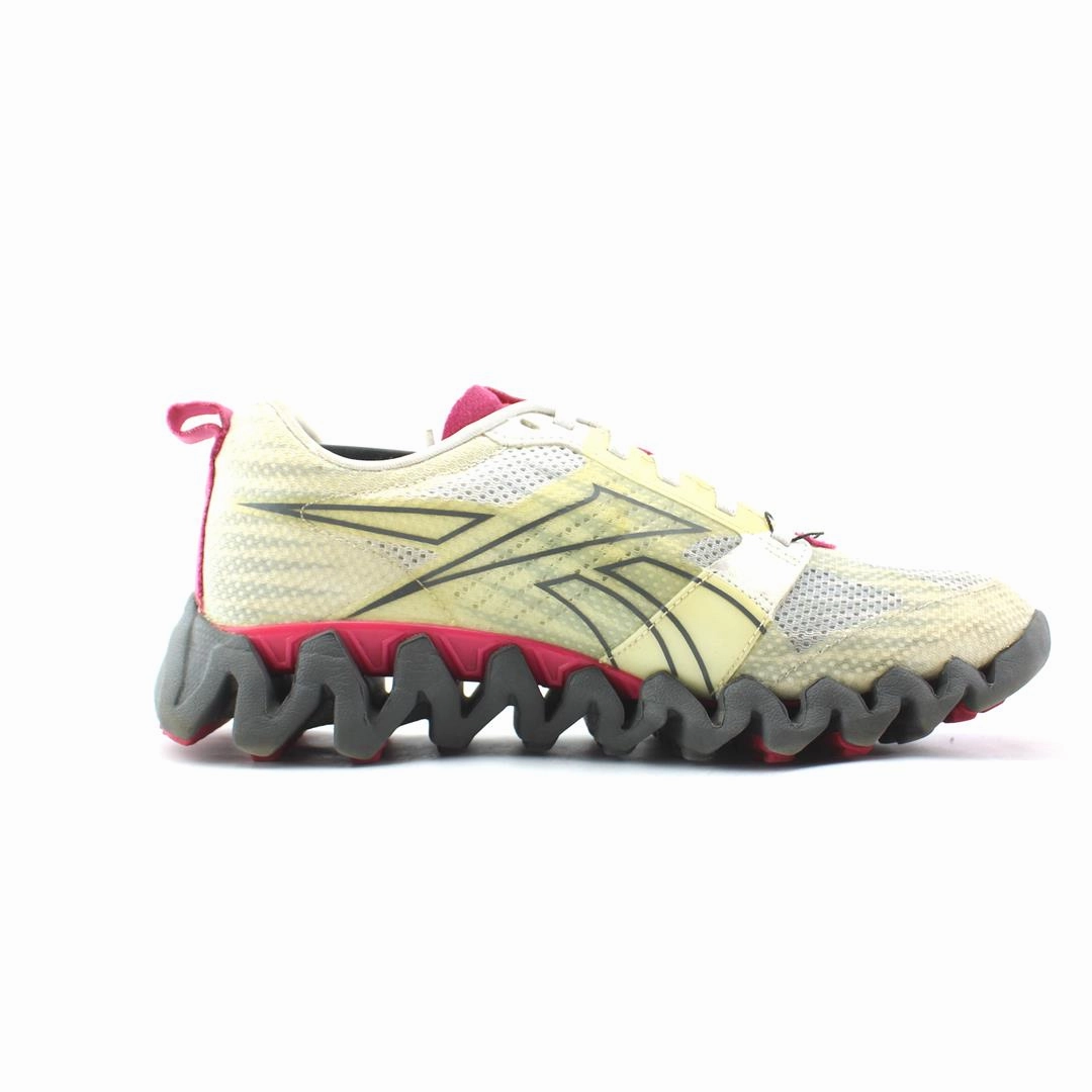 REEBOK ZIGTECH SHARK 3.0 Reebok athletic footwear visuals