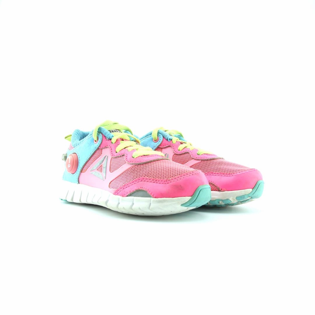 REEBOK ZPUMP INSTINCT Reebok classic shoe shots