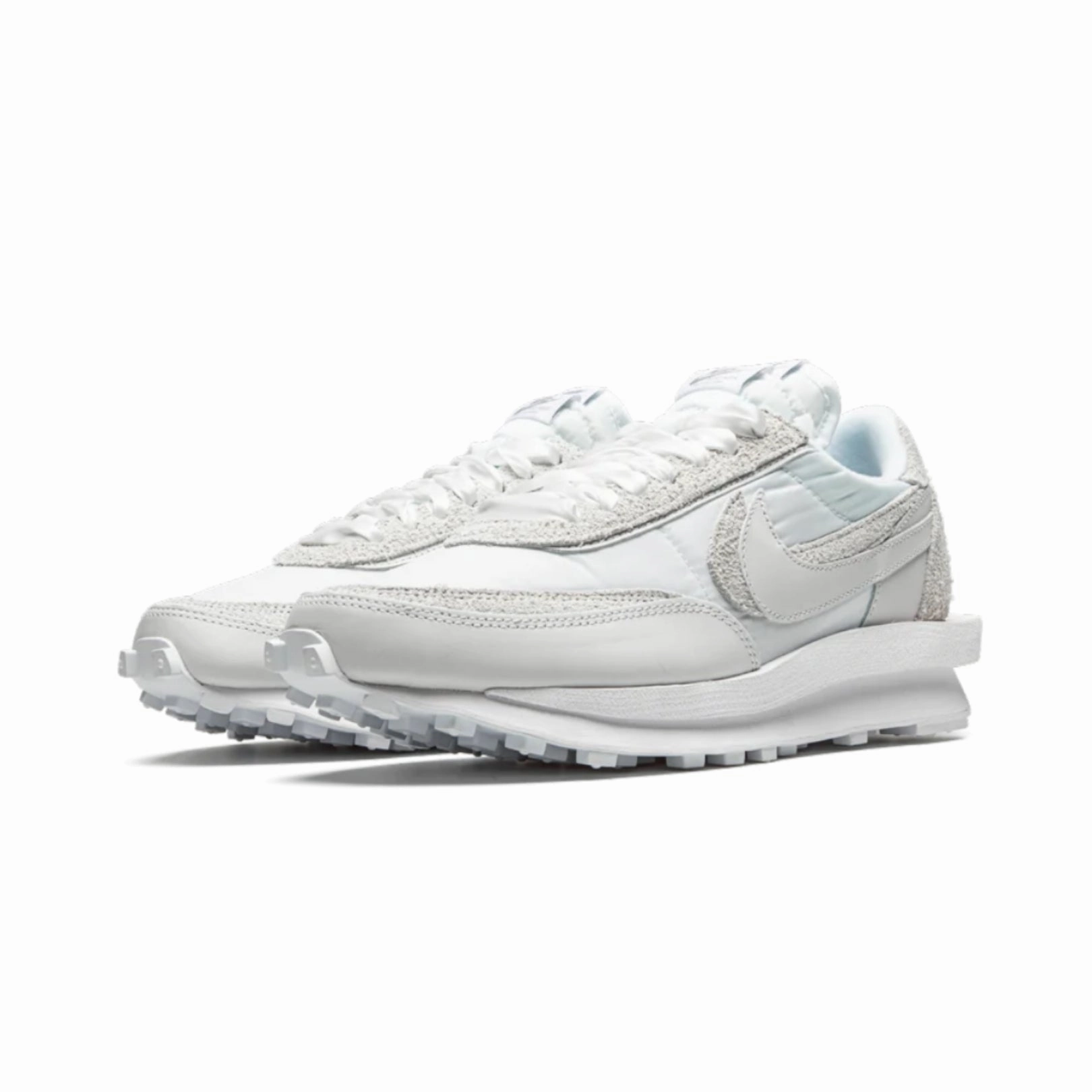 Sacai LD Waffle Nylon White By Nike Nike casual sneakers with modern design