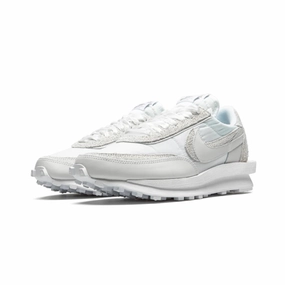 Sacai LD Waffle Nylon White By Nike Nike casual sneakers with modern design
