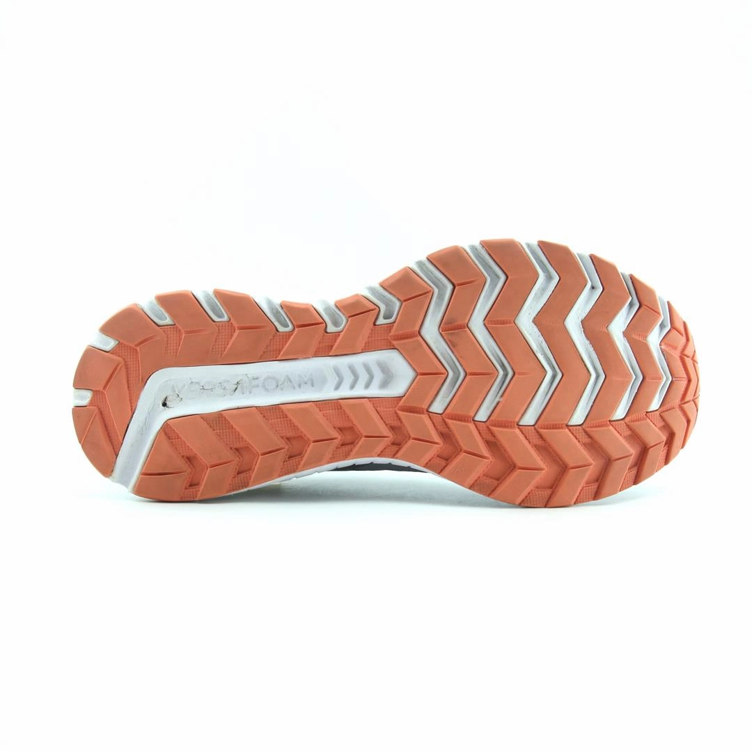 SAUCONY COHESION 13 Saucony sport shoe imagery