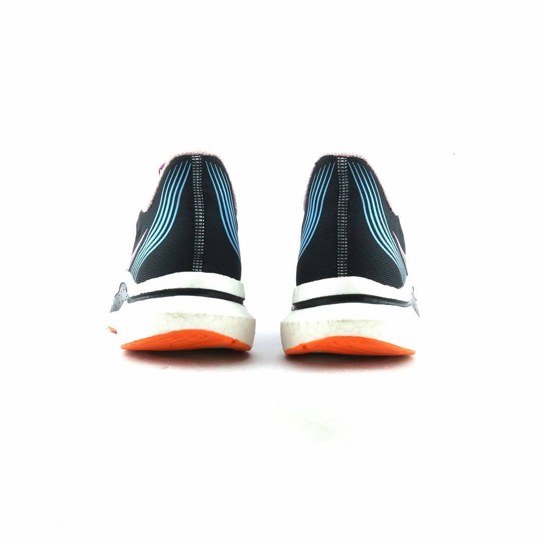 SAUCONY ENDHORPHIN PRO Saucony running shoe close-ups