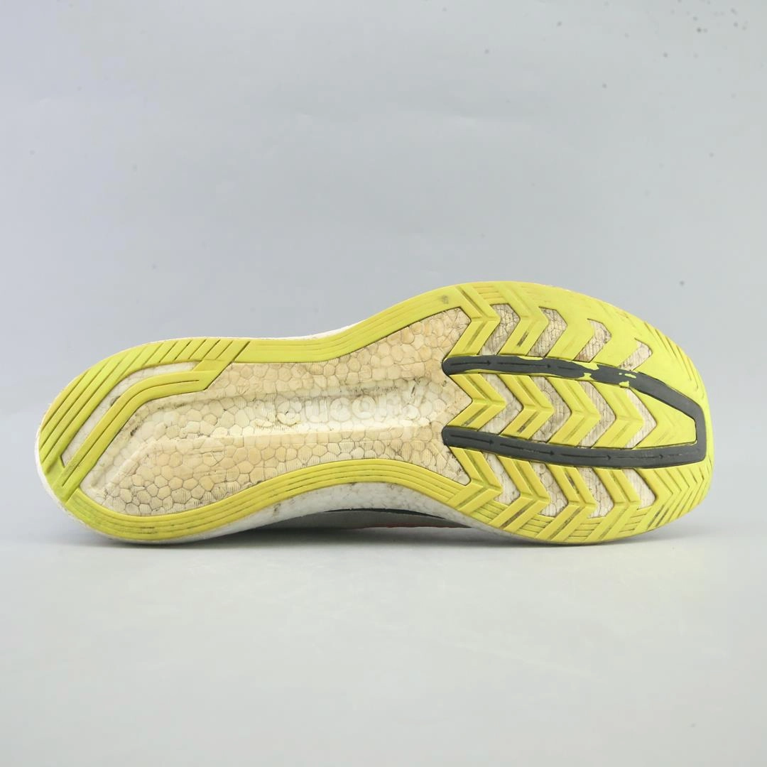 SAUCONY ENDHORPHIN SPEED 2 Saucony casual footwear looks