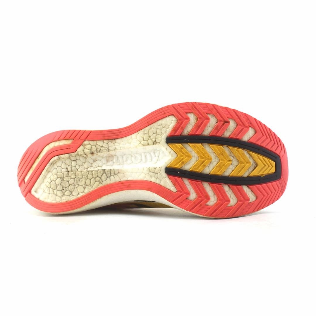 SAUCONY ENDORPHIN SPEED 2 Saucony casual footwear looks