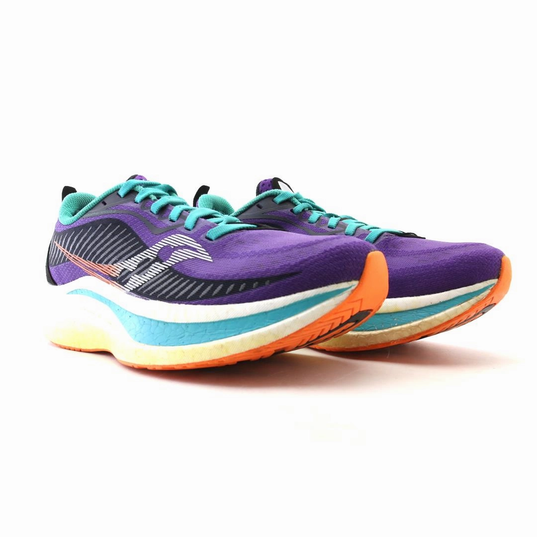 SAUCONY ENDORPHIN SPEED 2 Saucony casual footwear looks