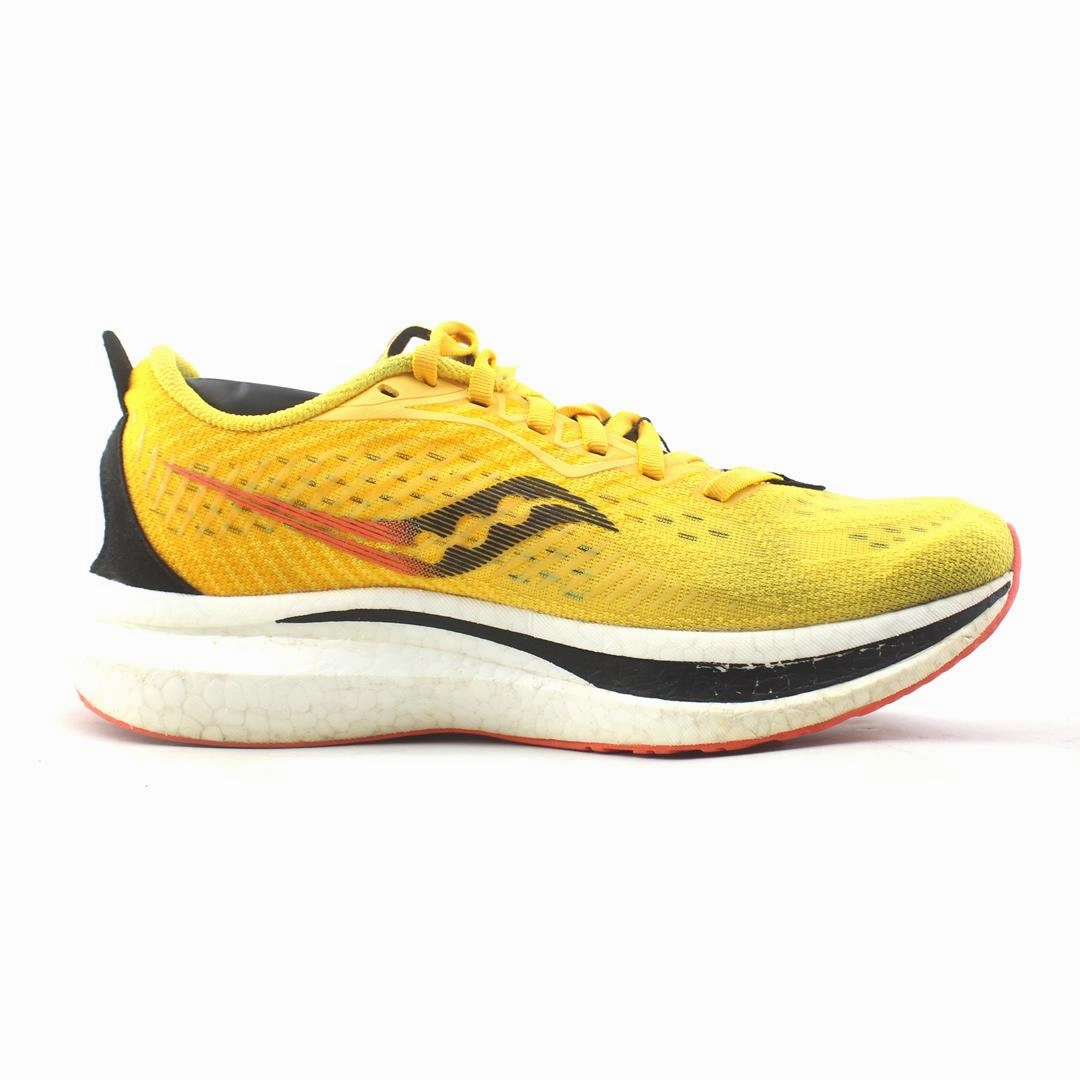 SAUCONY ENDORPHIN SPEED 2 Saucony casual footwear looks
