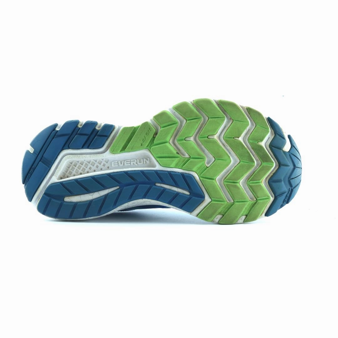 SAUCONY GUIDE 10 Saucony running shoe close-ups