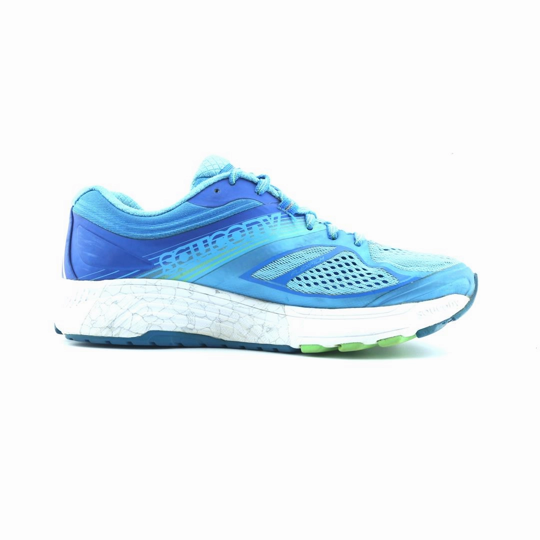SAUCONY GUIDE 10 Saucony running shoe close-ups
