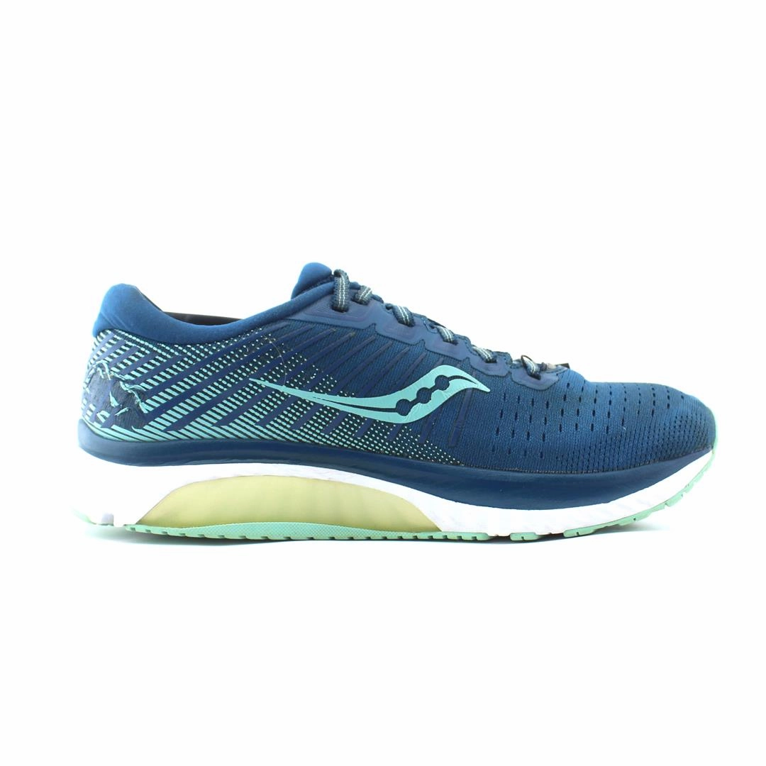 SAUCONY GUIDE 13 Saucony casual footwear looks