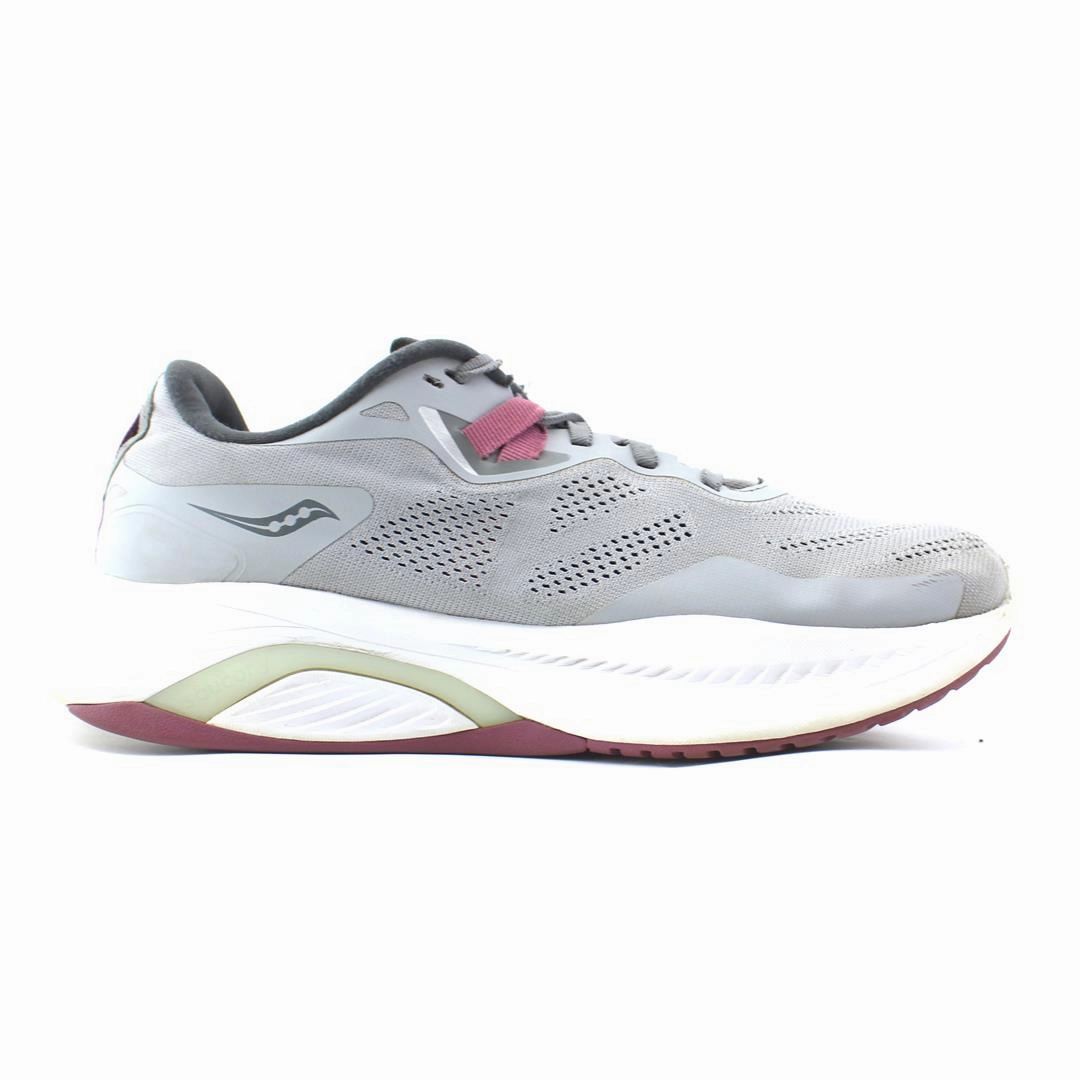 SAUCONY GUIDE 15 Saucony casual footwear looks