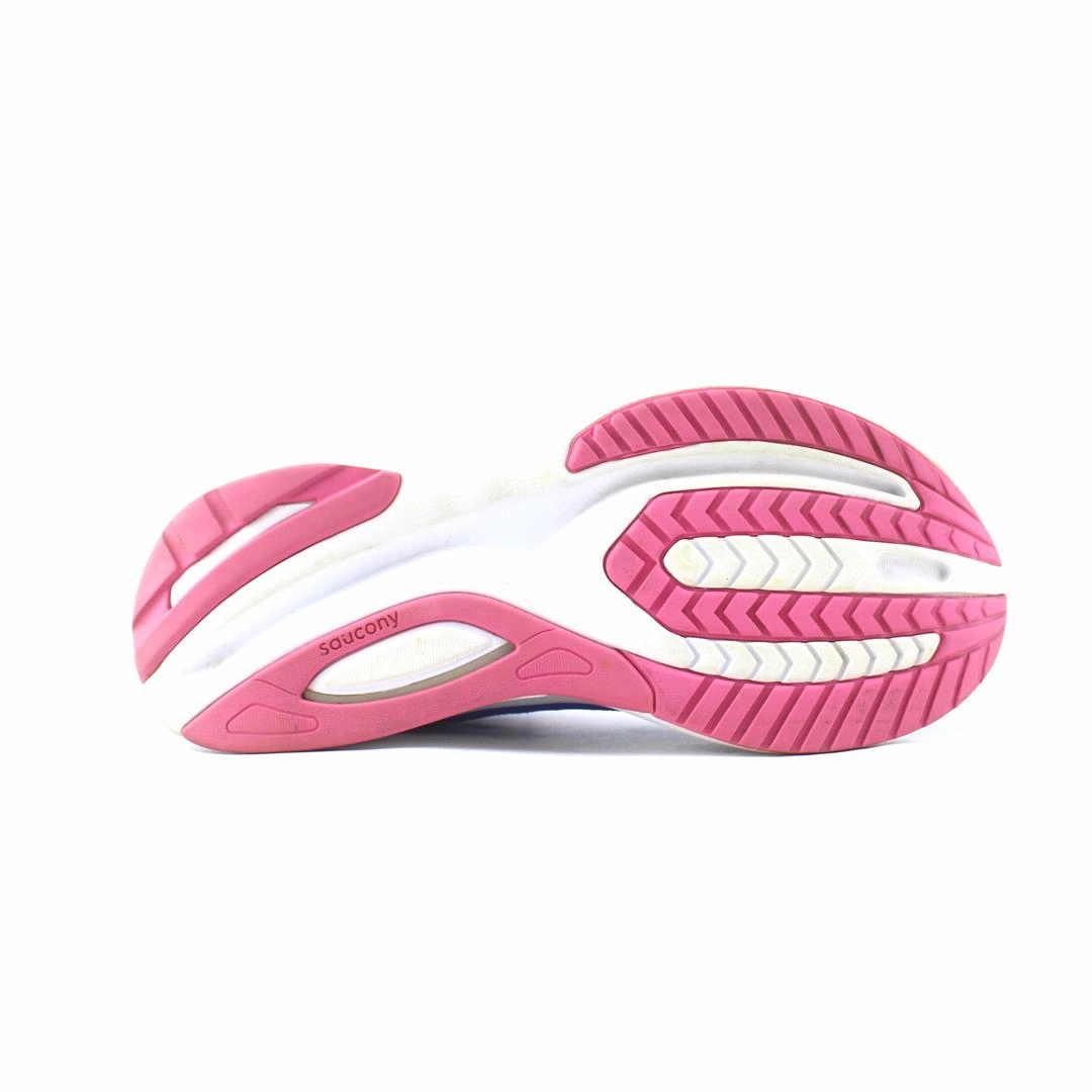 SAUCONY GUIDE 15 Saucony casual footwear looks