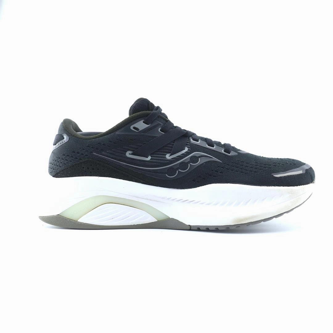 SAUCONY GUIDE 16 Saucony running shoe close-ups