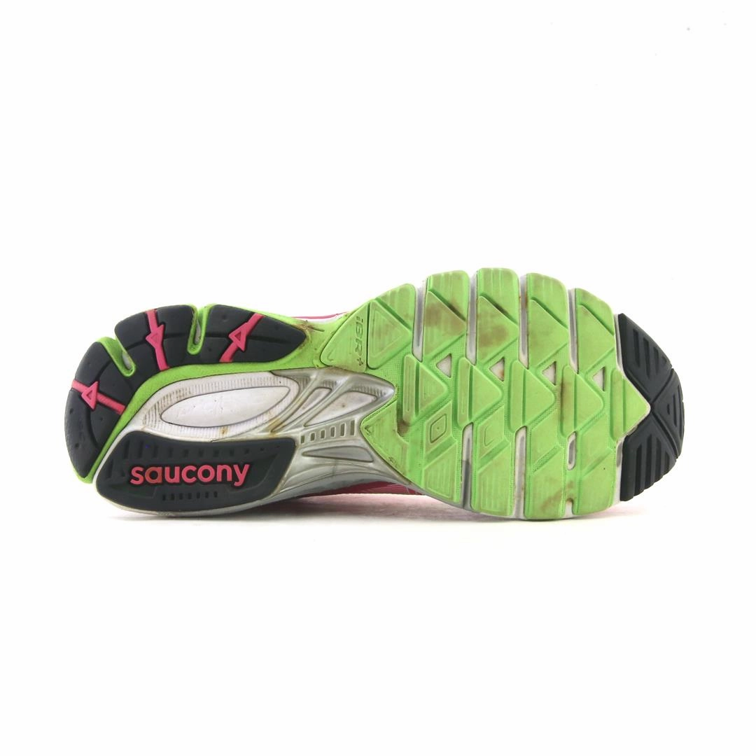 SAUCONY GUIDE 6 Saucony casual footwear looks