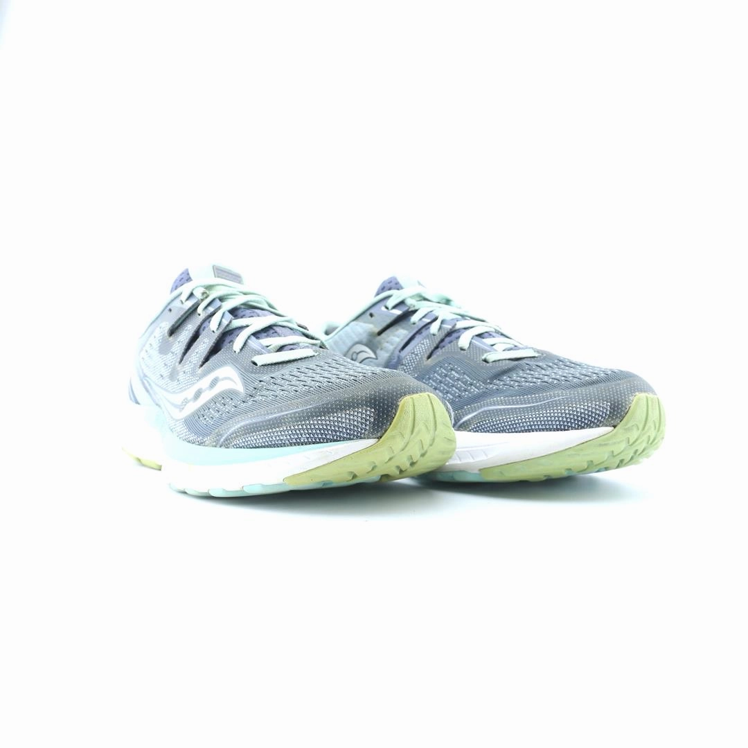 SAUCONY GUIDE ISO 2 Saucony running shoe close-ups