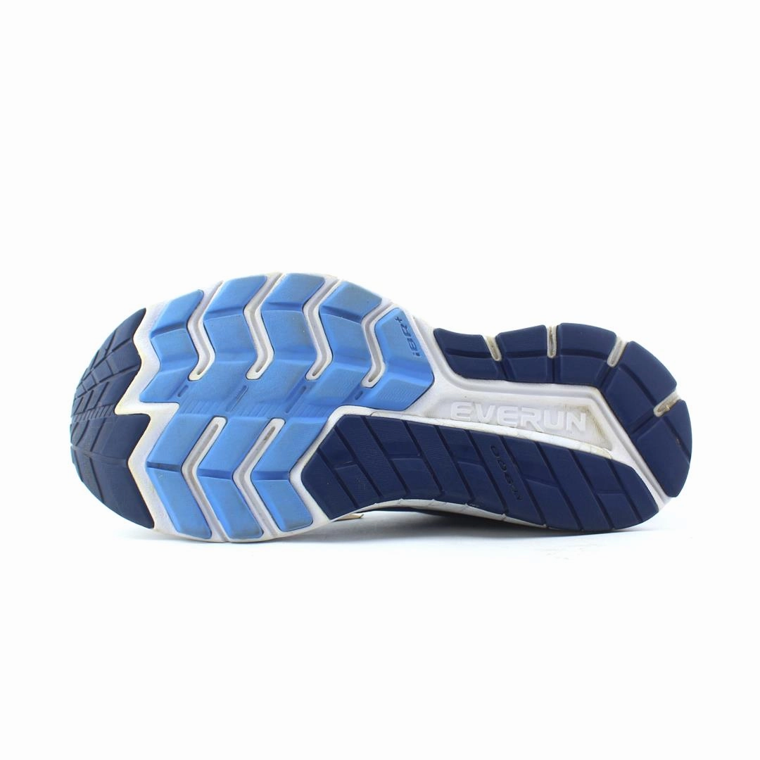 SAUCONY GUIDE ISO Saucony casual footwear looks