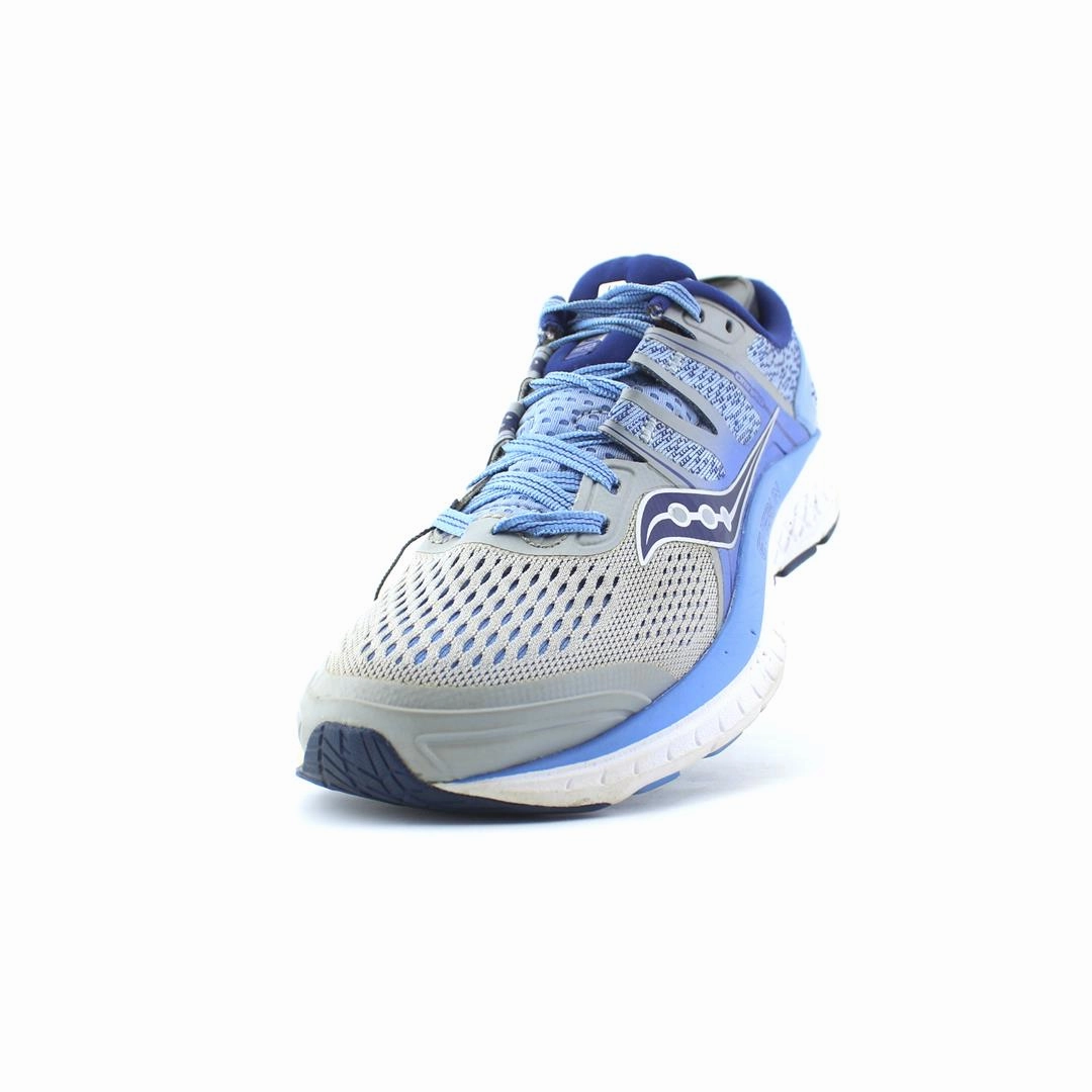SAUCONY GUIDE ISO Saucony casual footwear looks