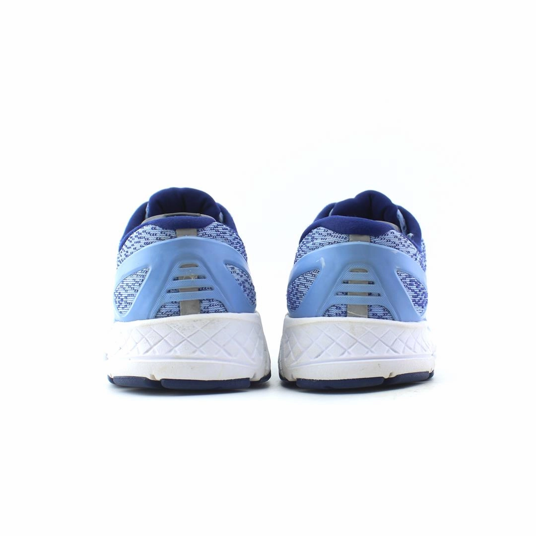 SAUCONY GUIDE ISO Saucony casual footwear looks