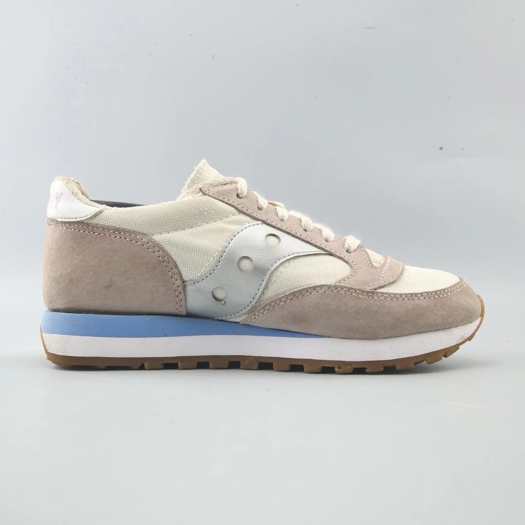 SAUCONY JAZZ 81 Saucony sport shoe imagery