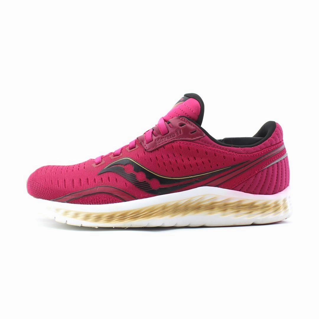 SAUCONY  KINVARA 11 Saucony classic running sneaker designs