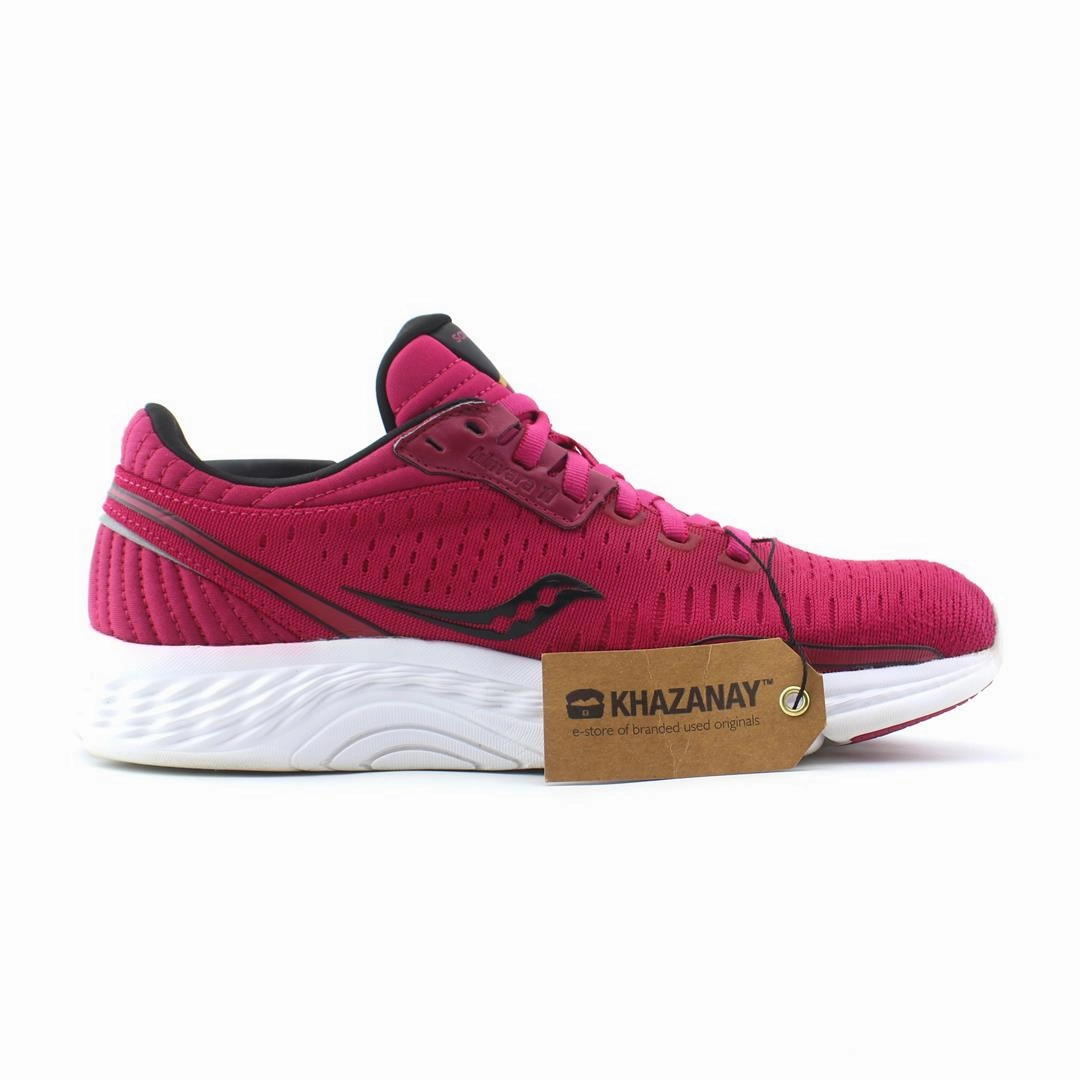 SAUCONY  KINVARA 11 Saucony casual footwear looks
