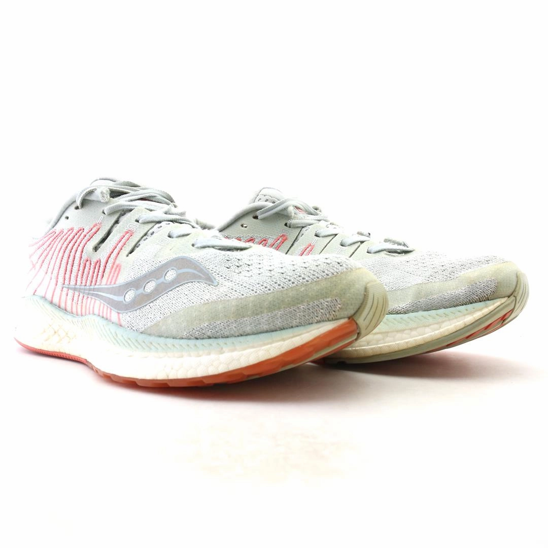 SAUCONY LIBERTY ISO 2 Saucony casual footwear looks