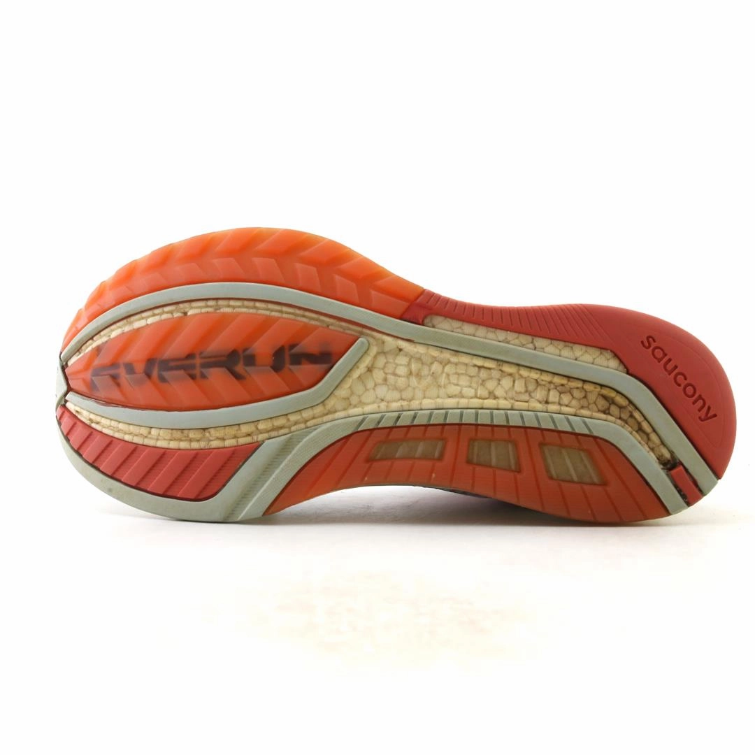 SAUCONY LIBERTY ISO 2 Saucony casual footwear looks
