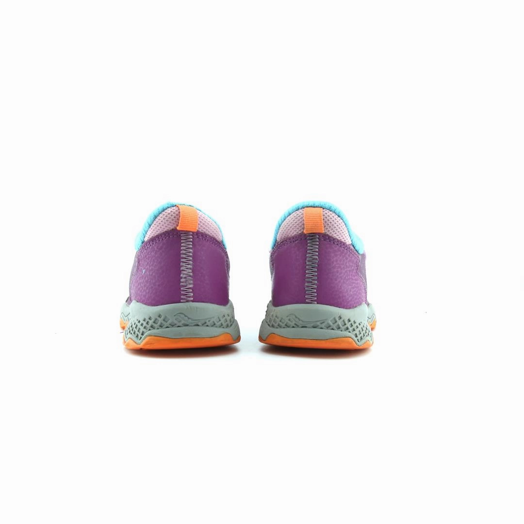 SAUCONY PEREGRINE 11 SHIELD Saucony sport shoe imagery