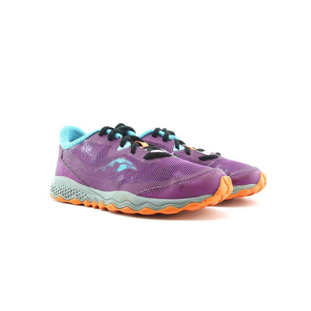 SAUCONY PEREGRINE 11 SHIELD Saucony sport shoe imagery