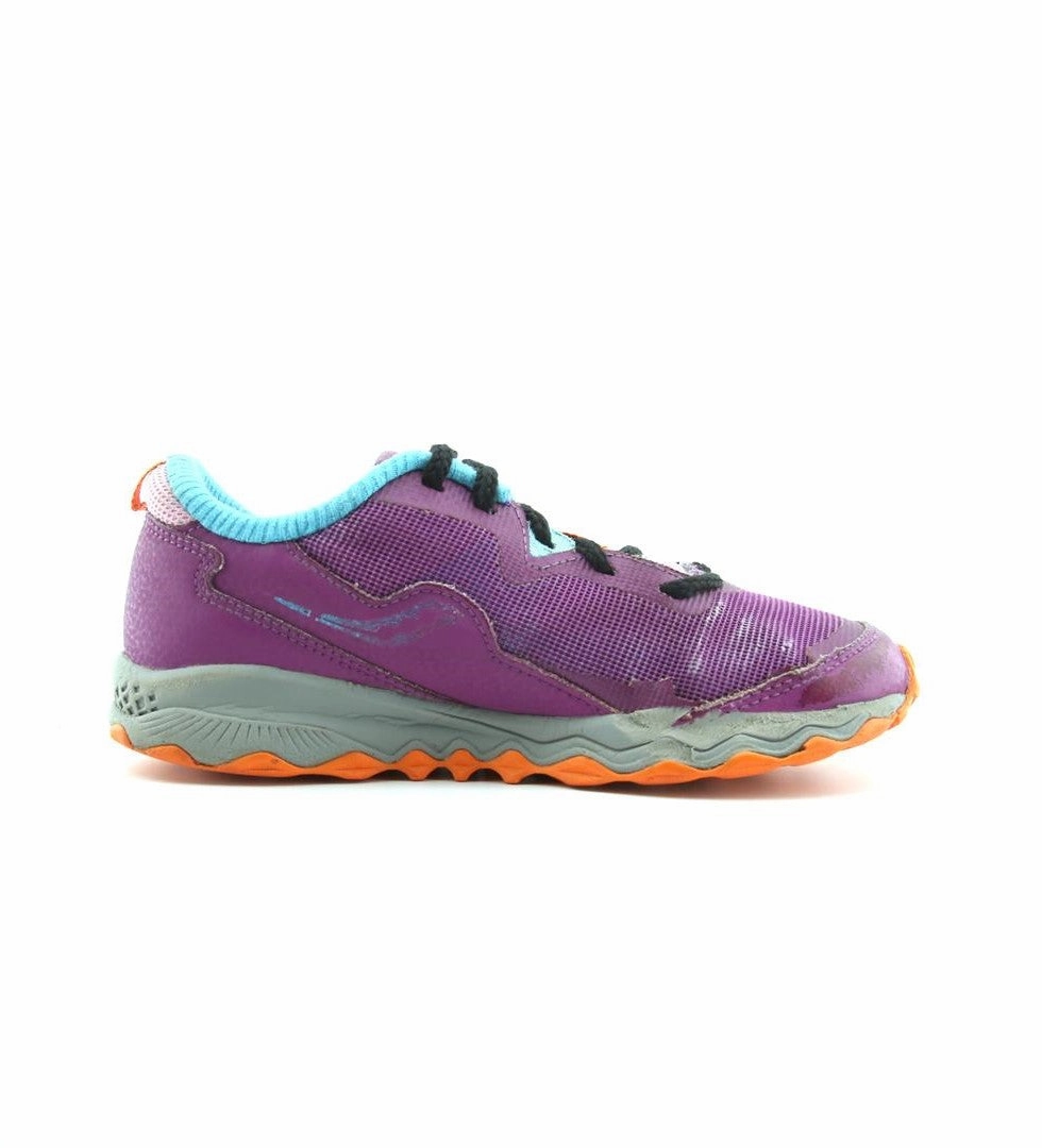 SAUCONY PEREGRINE 11 SHIELD Saucony sport shoe imagery