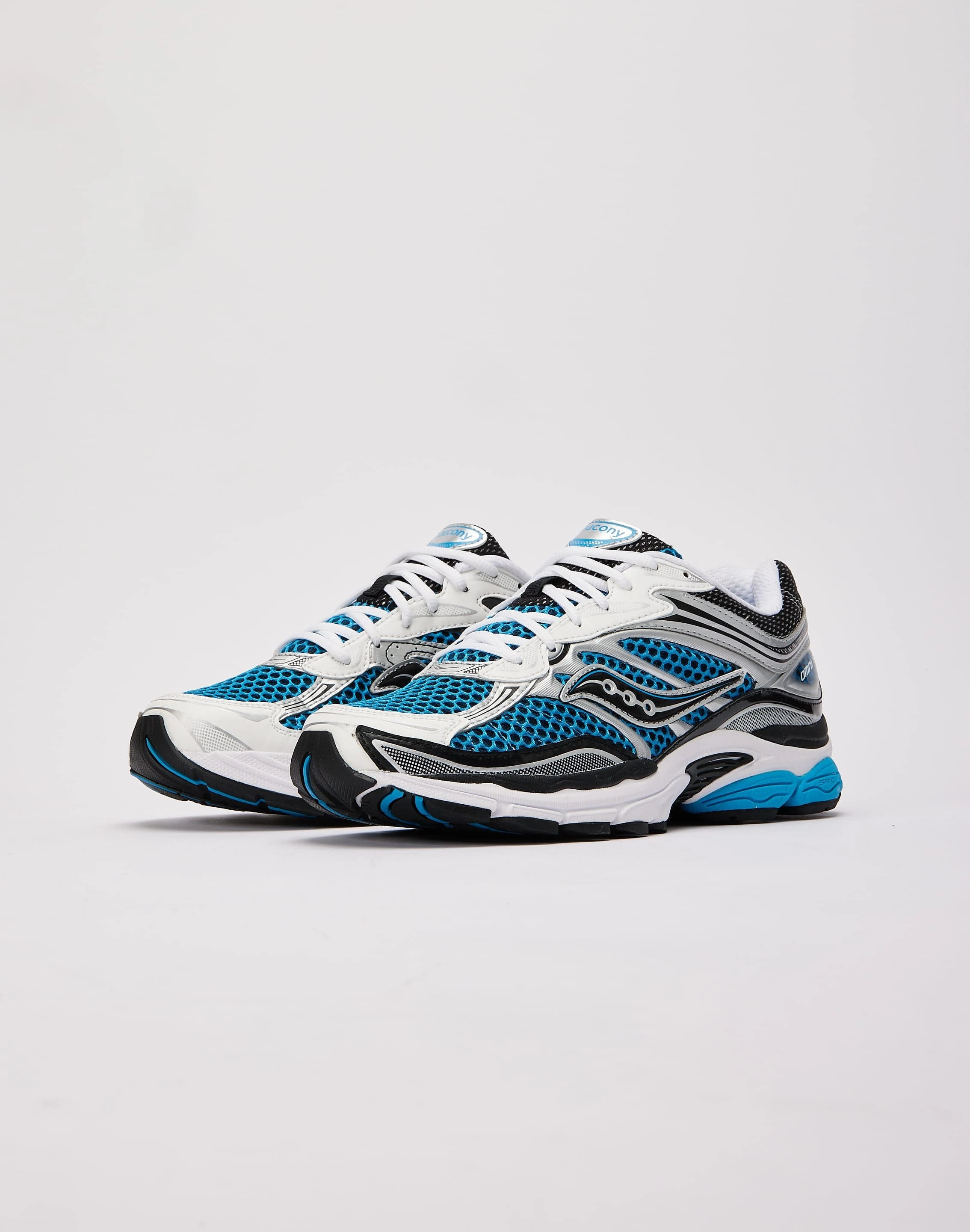 Saucony ProGrid Omni 9 Plush Running Trainers