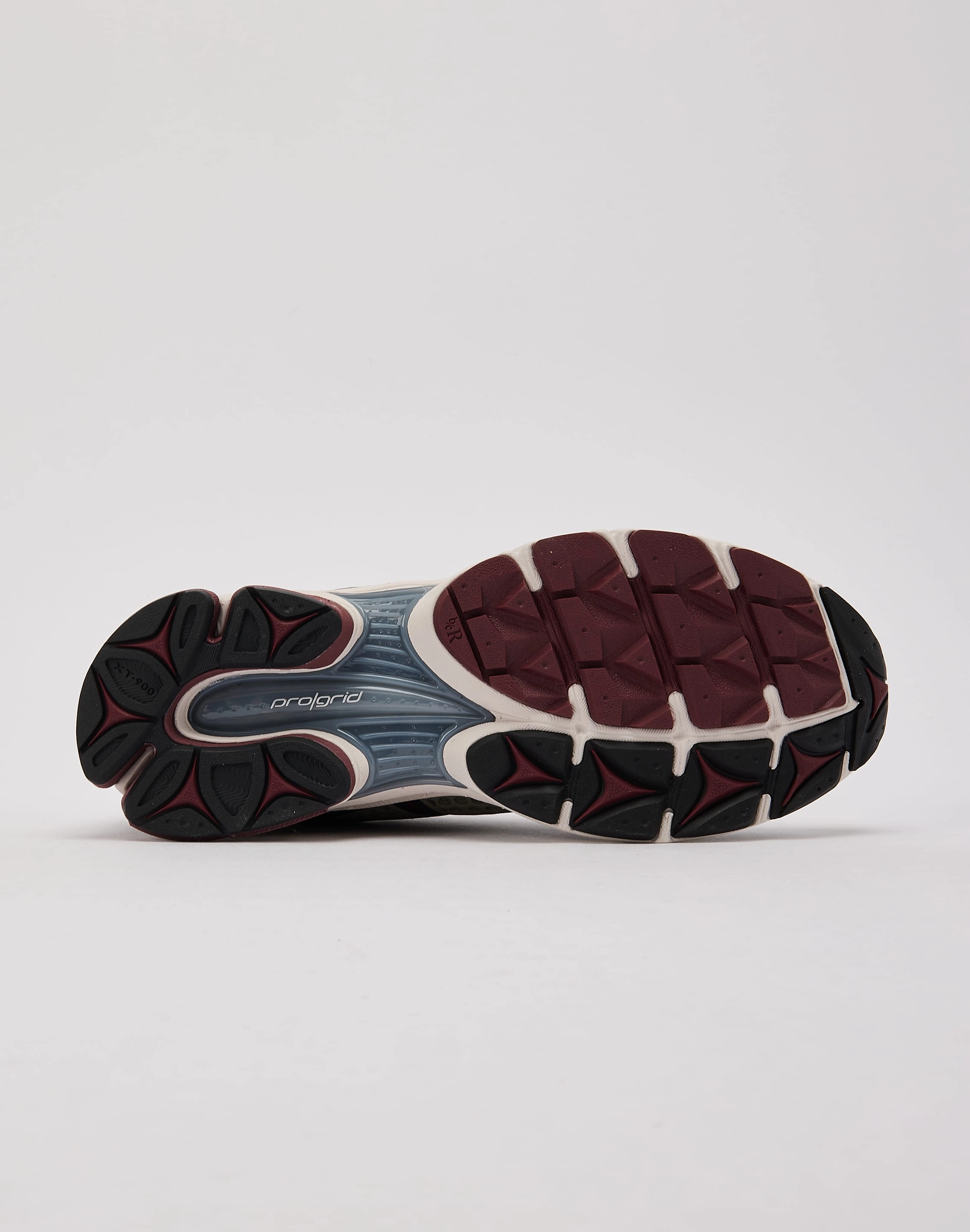 Saucony ProGrid Triumph 4 Plush Running Trainers