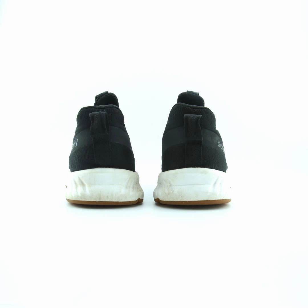 SAUCONY STRETCH & GO Saucony sport shoe imagery