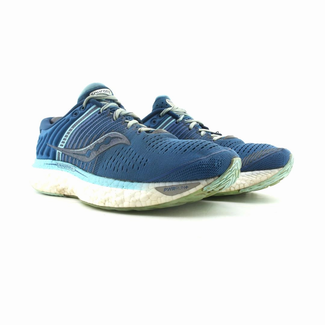 SAUCONY TRIUMPH 17 Saucony casual footwear looks